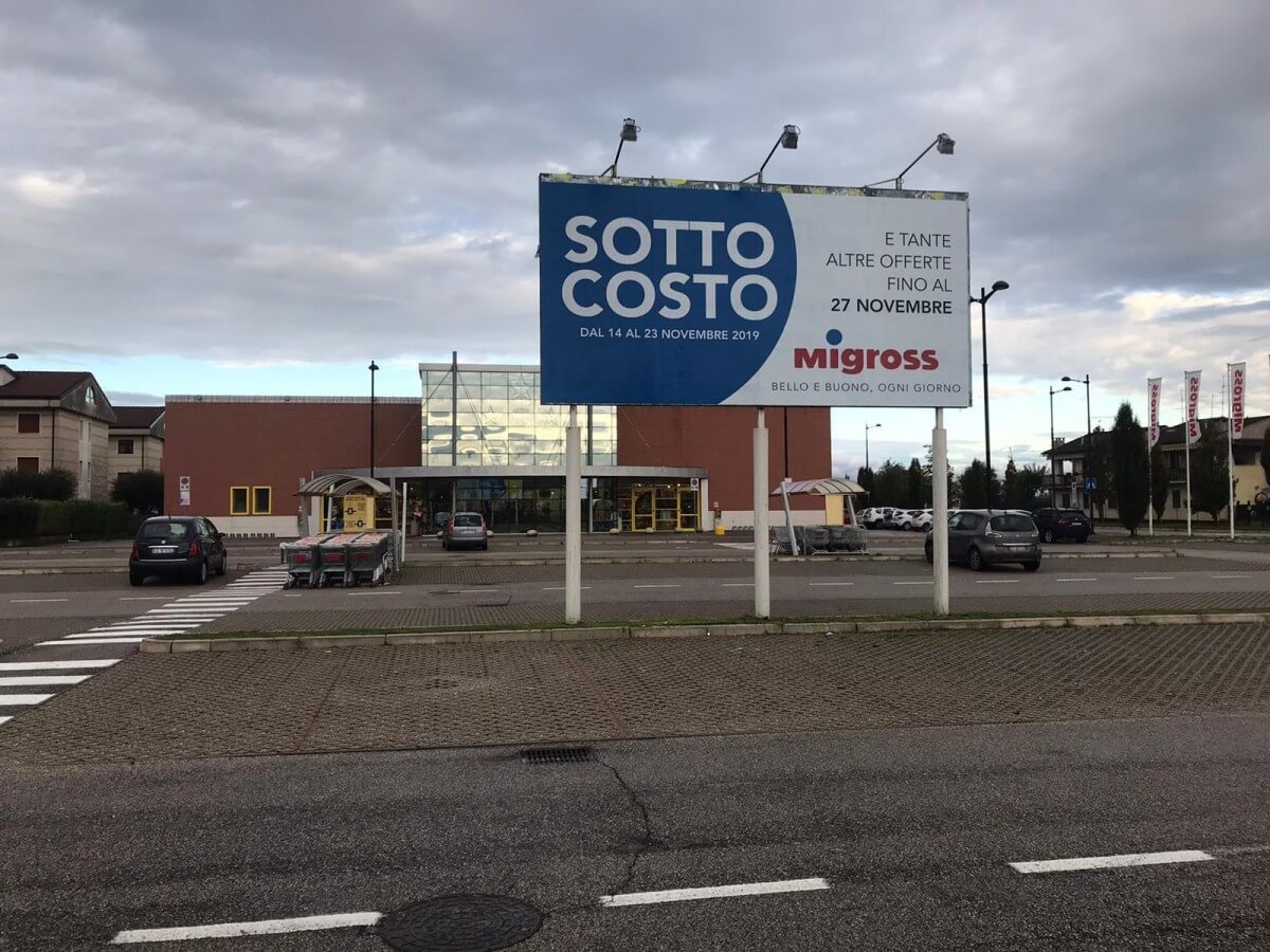 Affissioni pubblicitarie